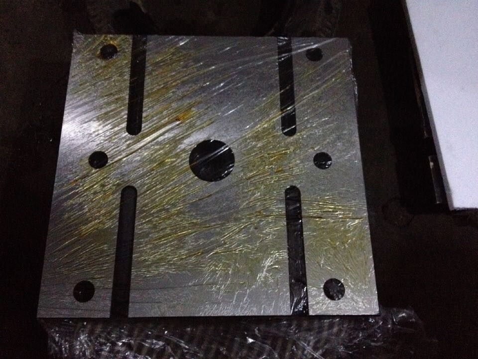铝合金压铸件的孔洞是怎样造成的应如何解决